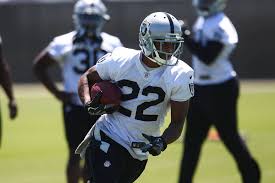 raiders release rb taiwan jones off crowded depth chart