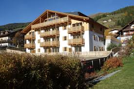 È un'esperienza davvero unica, soprattutto per i bambini: Residence Schafer Alpenraum Appartamenti A Sesto San Candido Dobbiaco