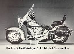 Softail Motocycle Model 1 10 New In Box 1989 Heritage Etsy Softail Motorcycle Model Etsy