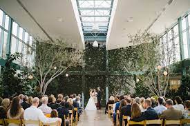 Red Butte Garden Wedding Bride And Groom Portrait Photo Redbuttegarden Orangerie Winterwedding Wedding Venues Indoor Wedding Venues Utah Garden Wedding