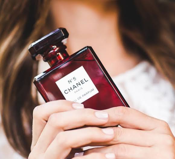 Nước Hoa Chanel No 5 Eau De Parfum Spray Red Limited Edition (100ml) | NIPERFUME