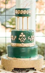 Pin By Moonlight Bridal On Vintage Gatsby Wedding Inspiration Green Wedding Cake Emerald Wedding Gold Wedding Cake