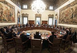 Si è svolta a palazzo chigi la riunione del consiglio dei ministri. Consiglio Dei Ministri N 1 Www Governo It