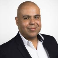 30+ perfiles de «Omar Baeza»