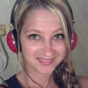 Amber Leiter-Anderson (andarose21)