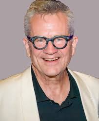 Ruth Sandoval's Instagram, Twitter & Facebook