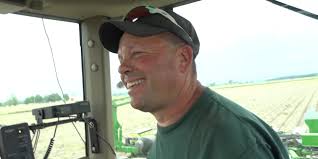 Farmer without arms an inspiration for others