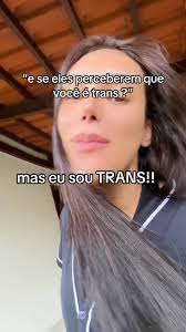 Desafios e Orgulho de Ser Trans: Experiências de Vida