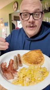 Have you ever made an entire breakfast in your rice cooker?