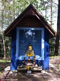 Der tempel in berlin bietet kurse meditation + führungen + vorträge. Das Buddhistische Haus In Berlin Frohnau Blog Inberlin