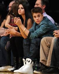 Divining the ultimate and fundamental nature of the wheel and embracing the true name of god. I Gotta Keep An Eye Out For Selena Nicki Minaj Flirts With A Gyrating Justin Bieber As The Pair Get Wet And Wild In His New Music Video Beauty And A Beat