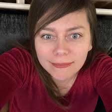 Book Recs needed! Looking for a book that fits there tropes: •Age gap 5+  years (prefer MMC is older) •friends to lovers •looking for MF relationship  •……. babies/ pregnancy/ single parent is