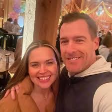 Dad comedy at its finest! Enjoy some non-cringey dad jokes from some of  your favorite comedians. #dadjokes #standupcomedy #comedy #parenting