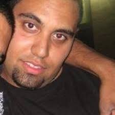 Stream Robert Farag music