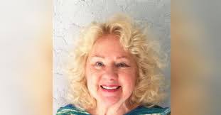 Linda Leiby's Instagram, Twitter & Facebook