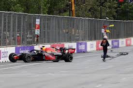Hello and welcome in to this live blog for the 2021 azerbaijan grand prix, in what is the sixth race weekend of the 2021 formula 1 season at the baku city circuit. F1 Kwalificatie Baku 2021 Opvallend Detail Gezien Bij Red Bull En Honda Tijdens Vrijdagsessies In Baku