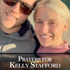 Tina Ritchey's Instagram, Twitter & Facebook