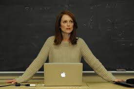 Based on the novel by @stephenking, watch the first two episodes of #liseysstory julianne moore. Julianne Moore Film Rezensionen De