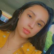 Jackie Zapata's Instagram, Twitter & Facebook