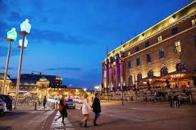 It is a transit point, connecting the express buses coming from the southern suburbs. 15 Closest Hotels To Marklandsgatan Tram Stop In Gothenburg Hotels Com