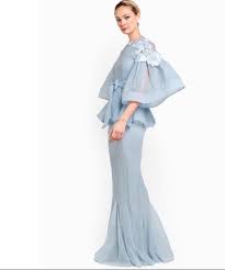 Anda bolehlah buat rujukan jikalau mahu mencari idea trend terkini untuk baju hari raya nanti. Cantik Dan Berbaloi 5 Koleksi Raya Pereka Tempatan Yang Patut Anda Miliki Gempak