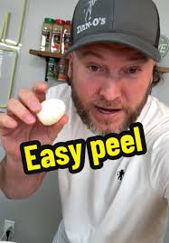 Easy Peel Hard Boiled Egg Hacks Revealed!