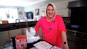 Murray was born and raised in mount pleasant, michigan and is a graduate of the university of maryland. How To Make Old Pillowcases And T Shirts Into Multipurpose Bags This Morning