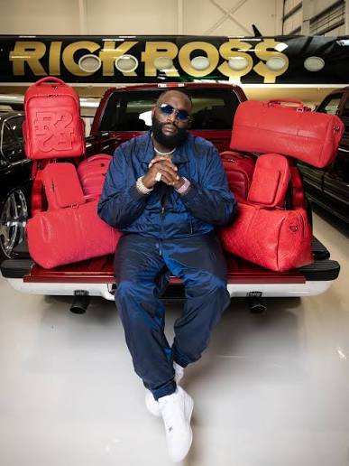 As a boss, my promise to you is quality with everything we deliver. The red drop is officially live on Edition22.com Get yours today. @realedition22