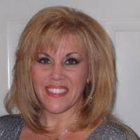 Tracy Boger's Instagram, Twitter & Facebook