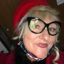 Goldie Hawn Love the fact that you were born to give us all a laugh, have  admired your spirit that you are not afraid to be YOU.👍❤️ And not become  one of