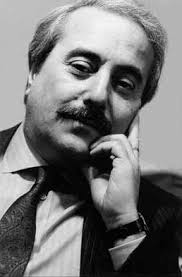 Il super boss mafioso giovanni brusca ha rinnovato la richiesta di poter finire di scontare la pena ai domiciliari, questa volta i pm l'hanno appoggiata. Giovanni Falcone Wikipedia