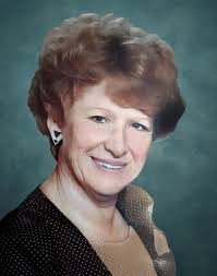 Doris Devine's Instagram, Twitter & Facebook