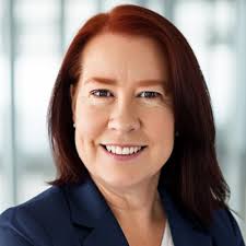 The Dual Role of Coach and Student: Are You Leading or Learning? As we  close out 2024 and move into a new year, ask yourself: **What have you  learned that you want