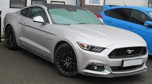 Shelby gt500擁有700hp的強勁動力，是史上最快的道路版mustang。 影片中speed phenom便直接將他的shelby gt500開上馬力機測試，由不斷轉動的後輪所得出的測試結果為705hp，這代表什麼意思？ ç¦ç‰¹é‡Žé©¬ Wikiwand