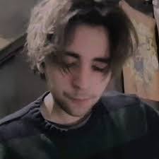 Benjamin Ponce's Instagram, Twitter & Facebook