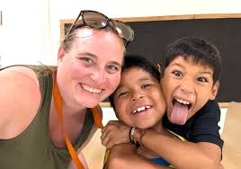 We are glad to welcome back the all-ages team from Juárez! They had a great  week connecting with the kids at Emmanuel Children's Home and were even  able to host a special