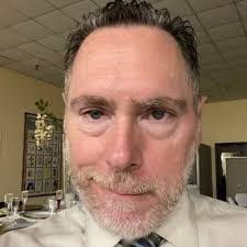 Derek Burd's Instagram, Twitter & Facebook