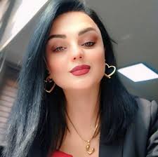 Ǩoçi,ǩoçişi oxori ren" "Ǩoçi,ǩoçişi dobadona ren" "Ǩoçi ,ǩoçişi medi ren"  Tkvani şeni ǩoçi,ǩoçişi mu ren?