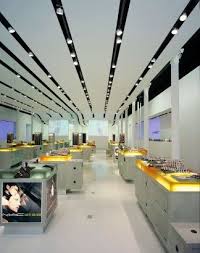 Mac Cosmetics Store Soho New York Design De Loja Interiores De Lojas Salao De Manicure