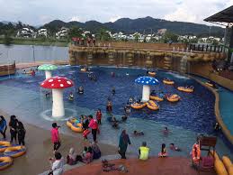 Sie waren bereits in darul aman park?teilen sie ihre erfahrung! This Is Fantasia Aquapark Darulaman Park Jitra Facebook