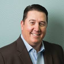 Lynn Risi's Instagram, Twitter & Facebook