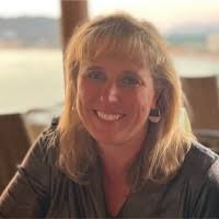 1500+ perfiles de «Becky Hill»