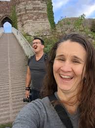 Wedding anniversary reflection: Why is it that, despite being happily  married for years, I have almost no good photos of Jamie and me together?  This photo is from last year—I don't have