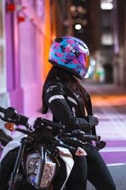 Dia 27/07 é comemorado o dia do motociclista. Mujeres En Moto