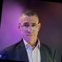 700+ "David Dave" profiles