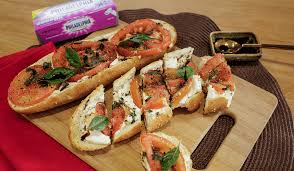 Prepara Un Delicioso Baguette En Philaldephia Com Mx Te Ensenamos A Prepararlos Y Consentir A Tu Familia Comida Recetas De Comida Alimentos Y Bebidas Recetas