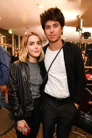Kiernan shipka has been seen getting cozy with gary oldman's son, charlie oldman, leading many to assume they are dating. Who Has Kiernan Shipka Dated Popsugar Celebrity