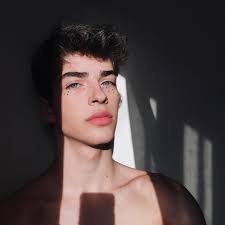 Manu rios sur instagram : 428 1k Likes 4 815 Comments Manu Rios Manurios On Instagram New Username Who Dis Hinh áº£nh Diá»…n Vien Than Hinh Nam