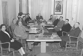 מייקל ראטני, הממונה על ענייני השגרירות (charge d'affaires). ×ž×ž×©×œ×•×ª ×™×©×¨××œ