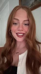 kala perry <3 (@kalaperry_)